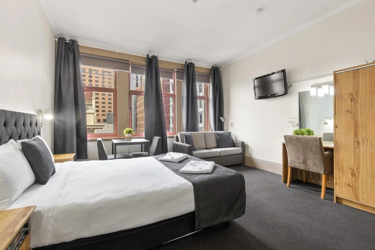 Adelaide Paringa Hotel Australia